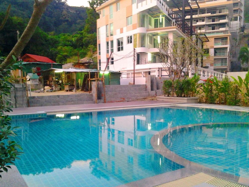 Kalim Beach Place Patong Bagian luar foto