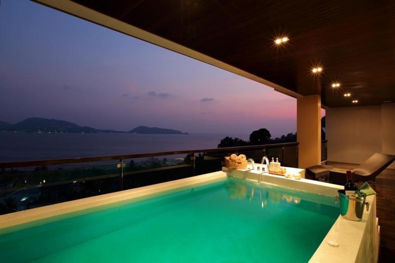 Kalim Beach Place Patong Ruang foto